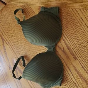 New!Victoria Secret bra.